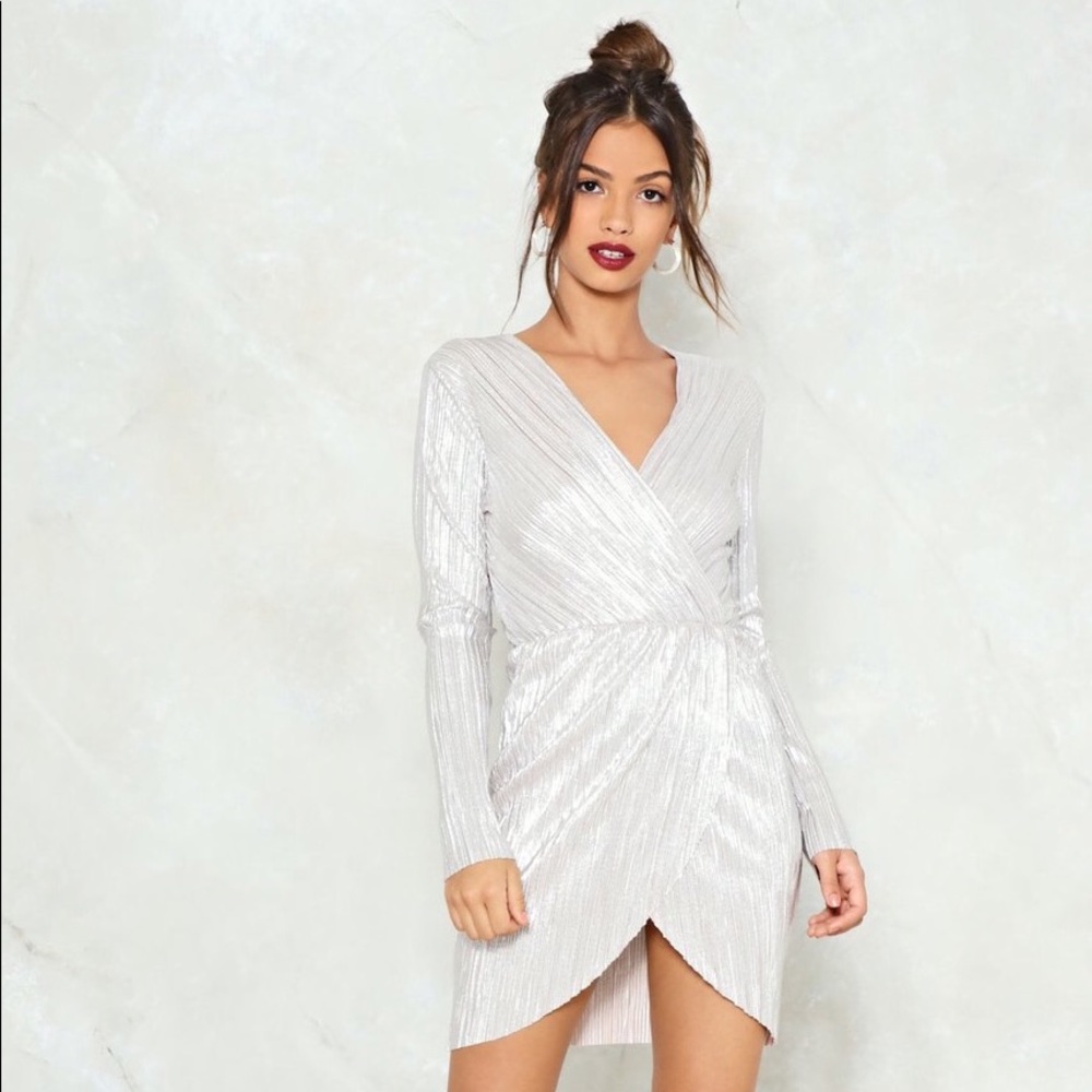 Nasty Gal Flash Forward Metallic Silver Dress 8US